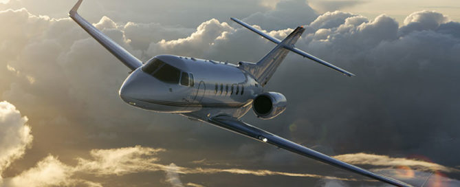 hawker-900xp-specifications-photos-and-hourly-charter-rates