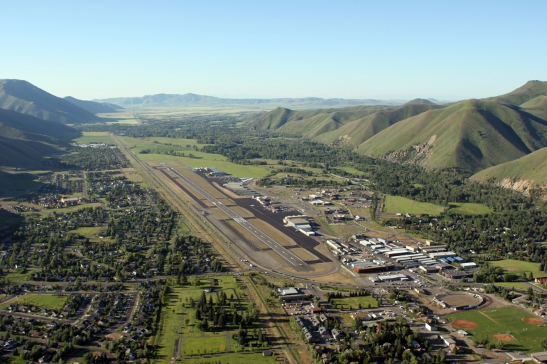 Friedman Memorial Airport (SUN) in Sun Valley