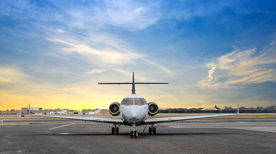 charter a hawker business jet